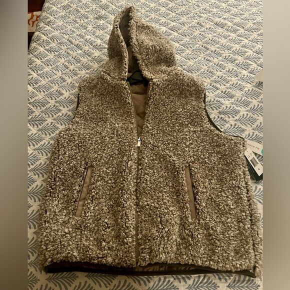 COFFEESHOP Nevaeh Reversible Wubby Vest new - Picture 15 of 16